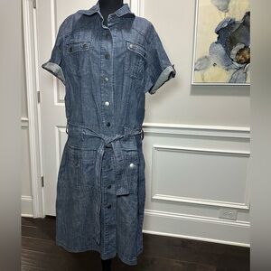 Venezia Denim Short-Sleeve Button Dress With Pockets - Size 18